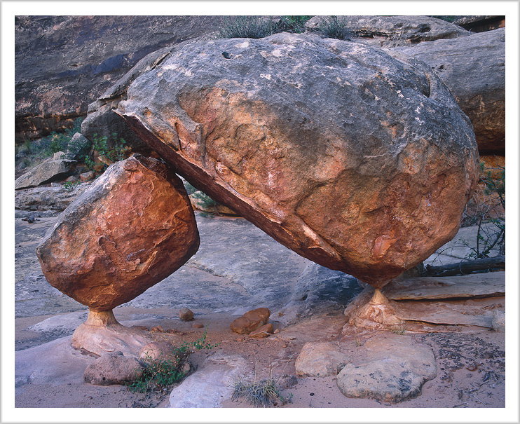 Interesting Boulders in Gravel Canyon